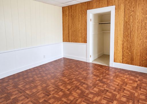 617 Depot Street, Apt 4, Chester, VT 5143
