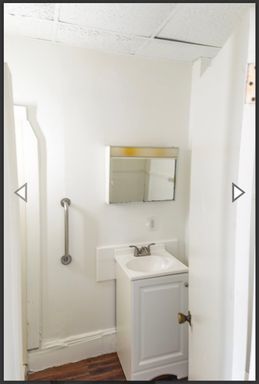 Listing photo thumbnail