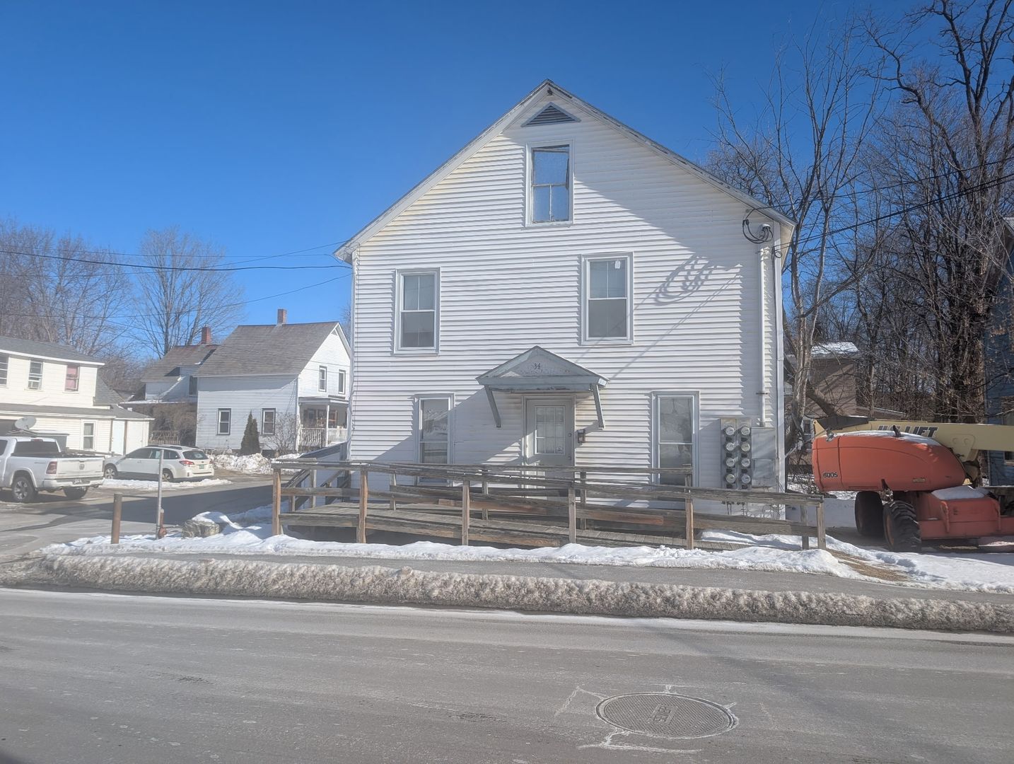 Springfield Apartment: 34 Union St.