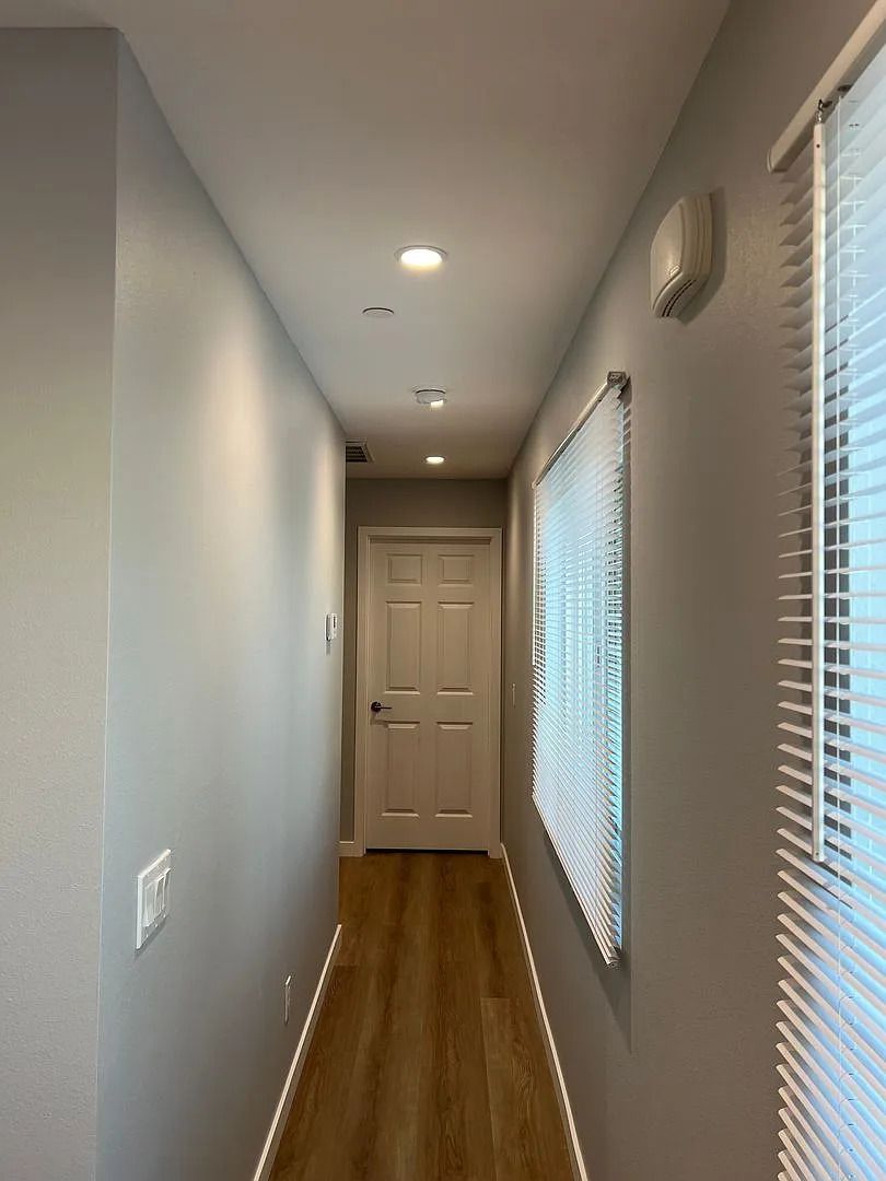 Gallery Image 16