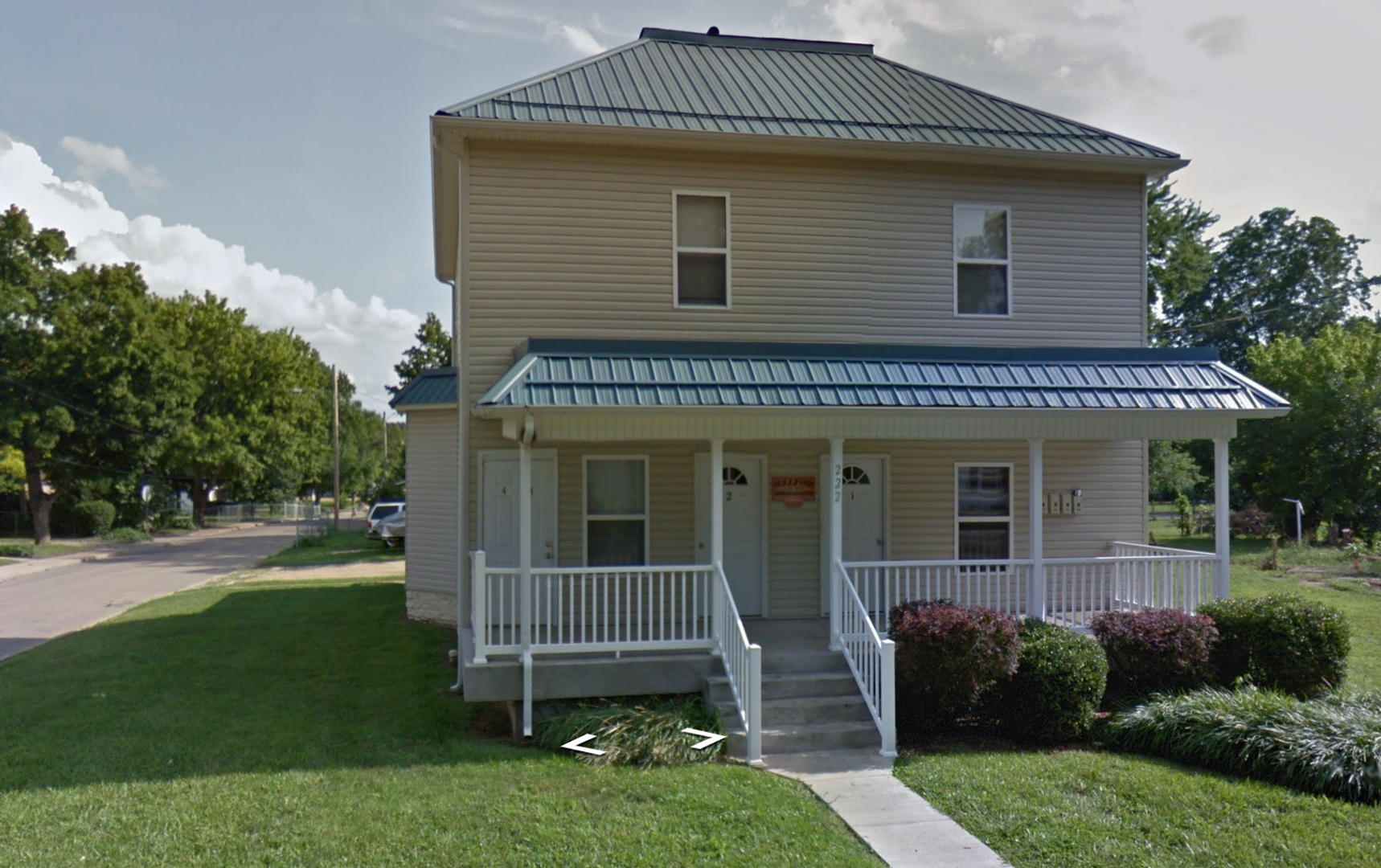 Farmington Apartment: 222 Patterson St.