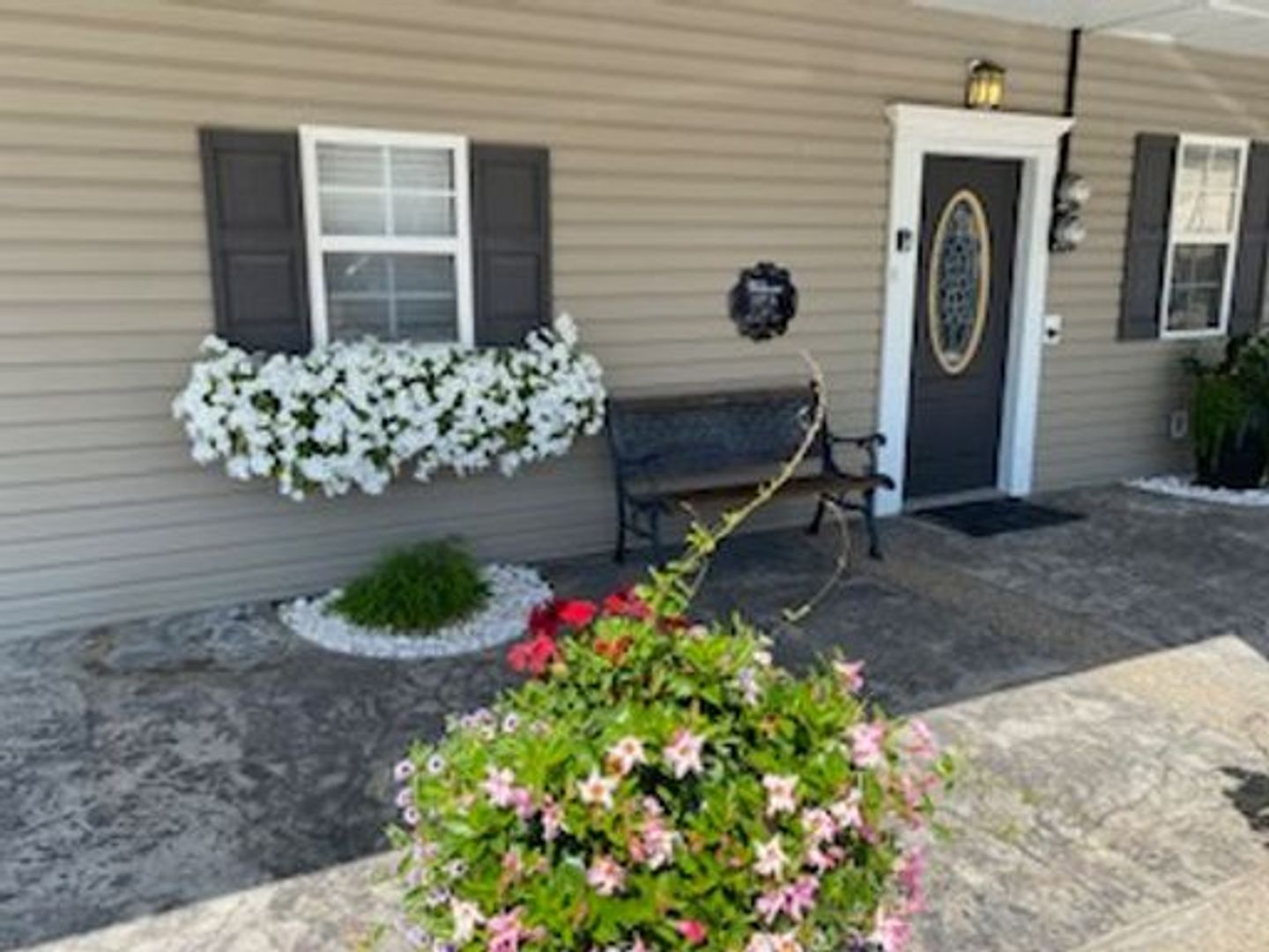 Farmington Apartment: 119 N, Jefferson St