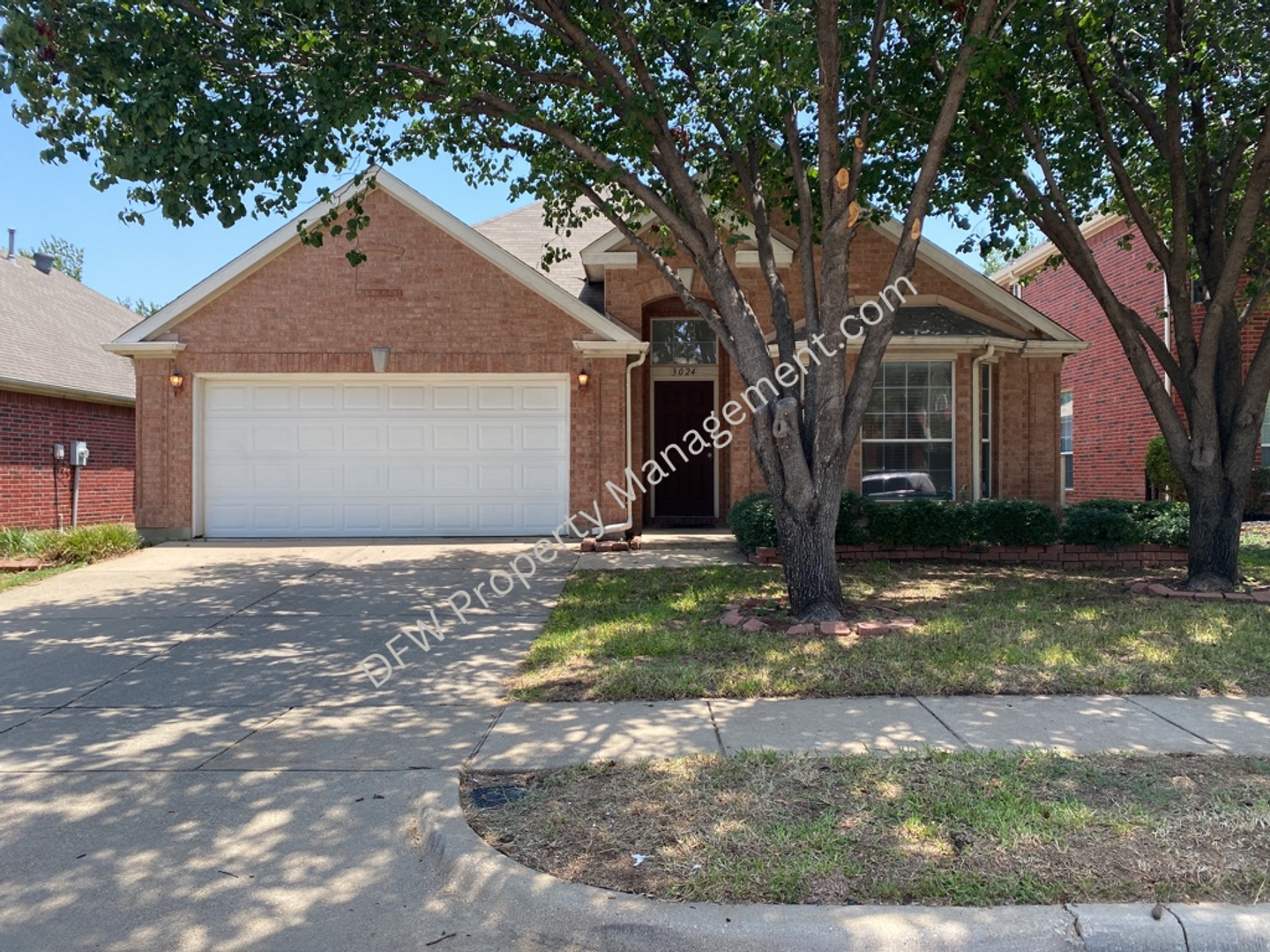 Euless House: 3024 Peppercorn Dr