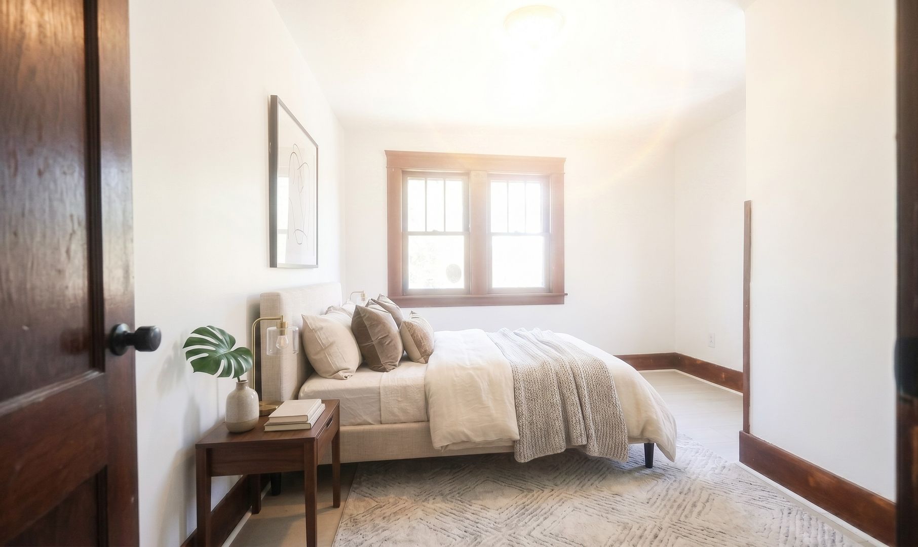 LORAIN House: 1055 W 12TH ST