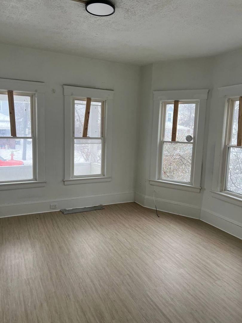 CLEVELAND House: 853 E 155TH ST.