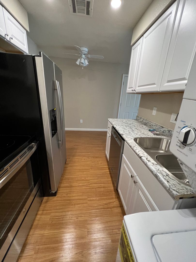 Las Vegas Apartment: 2665 S Bruce St