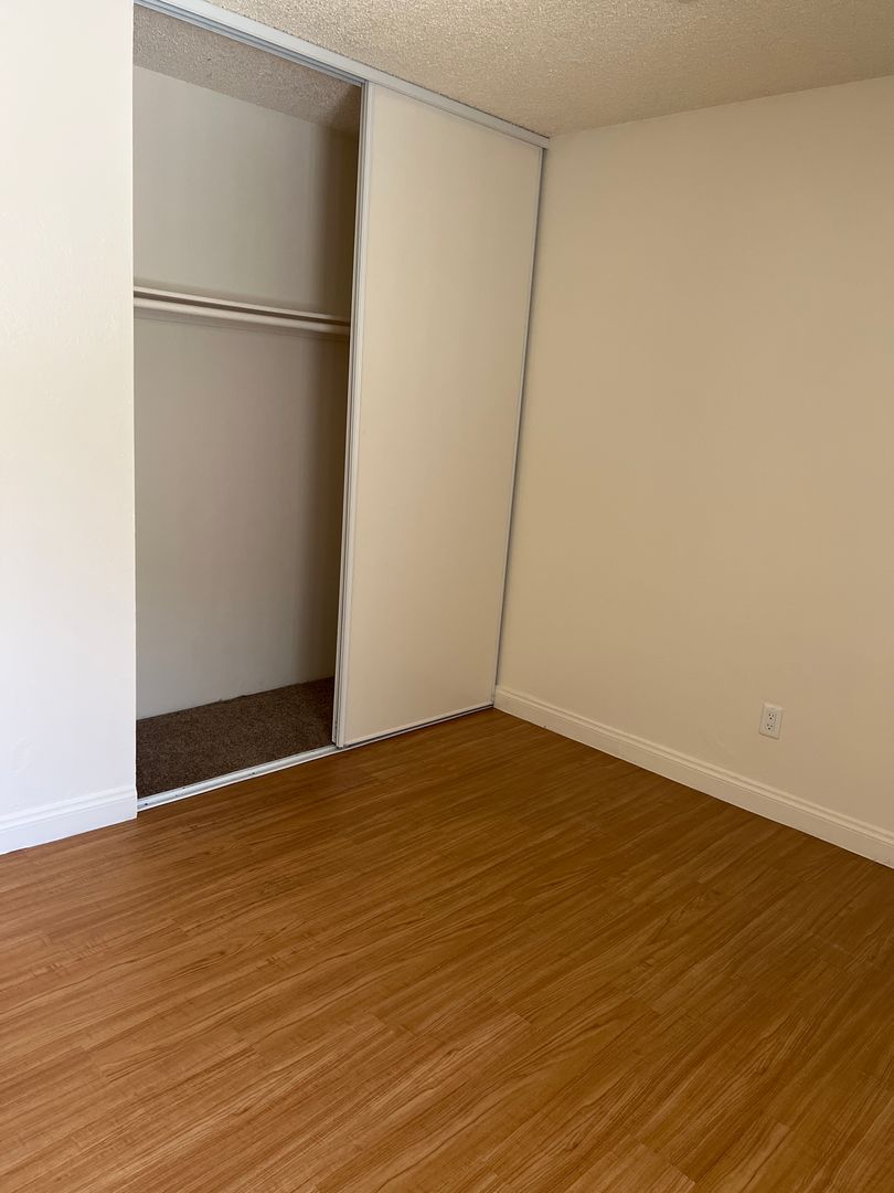 Las Vegas Apartment: 2665 S Bruce St