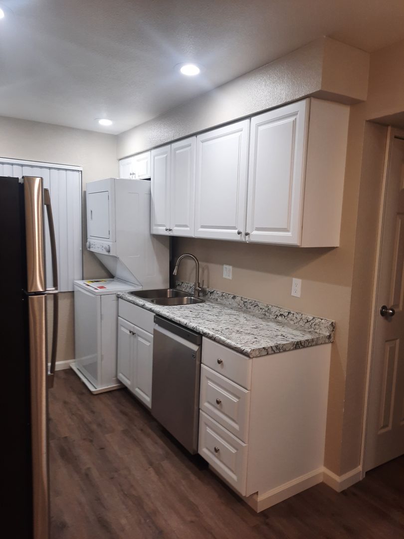 Las Vegas Apartment: 2665 S Bruce St