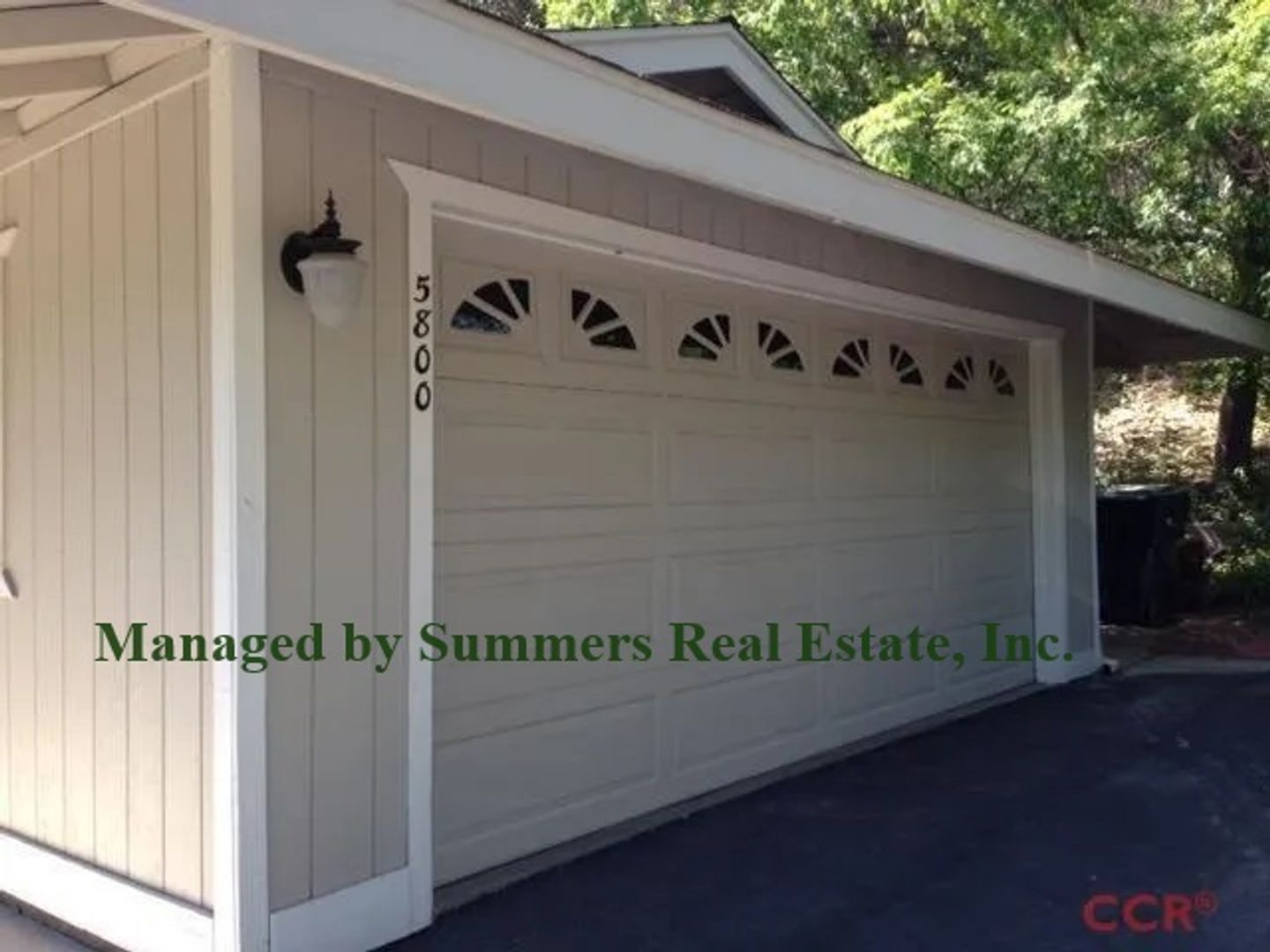 Atascadero House: 5800 Encino