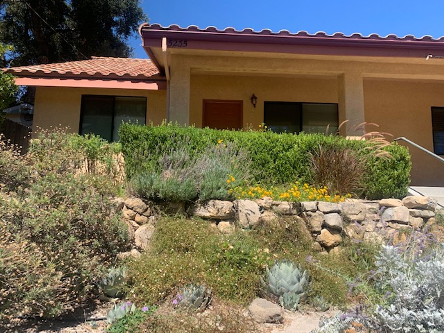 Atascadero House: 5235 El Camino Real