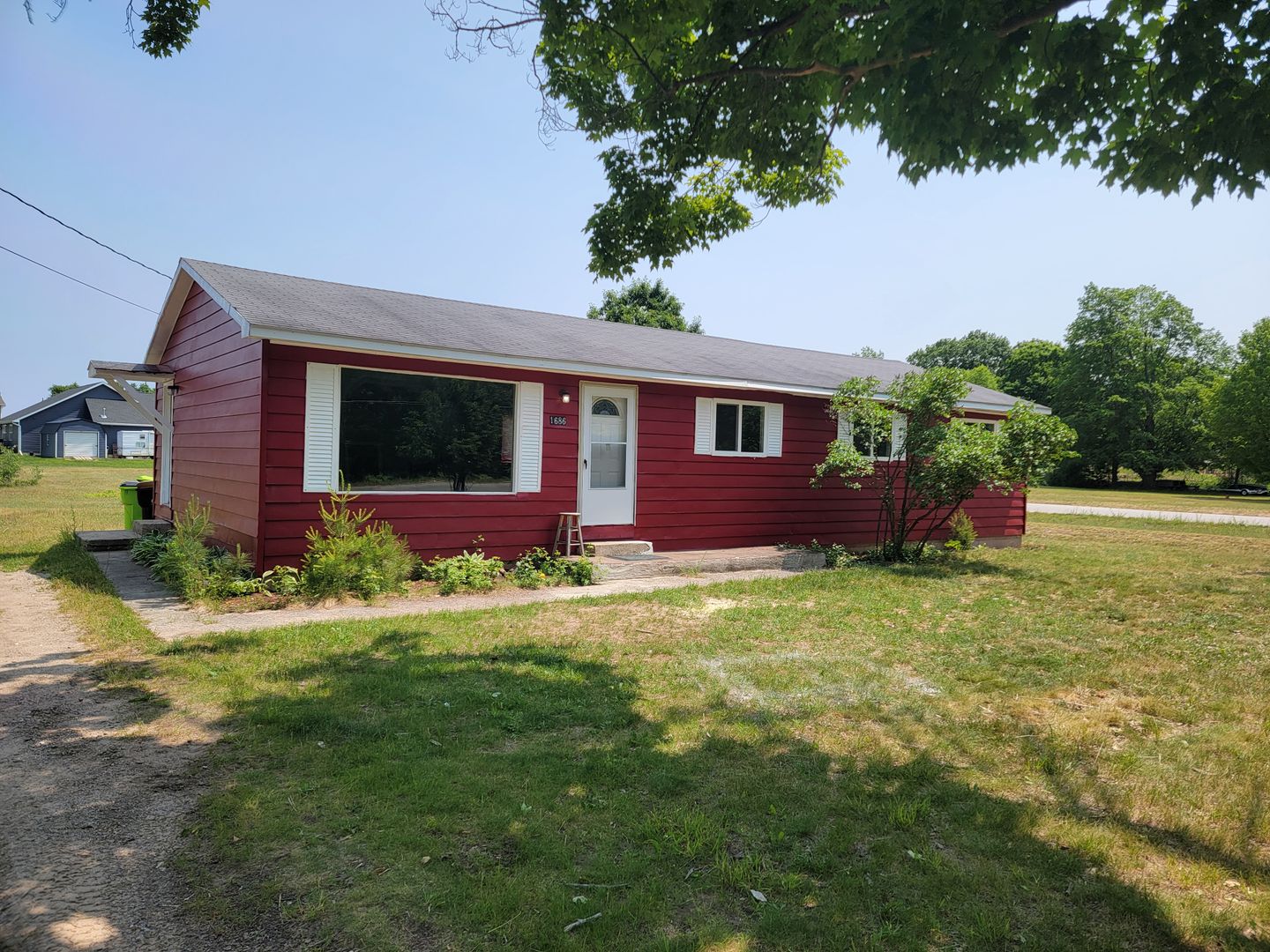 Traverse city House: 1686 Fisher