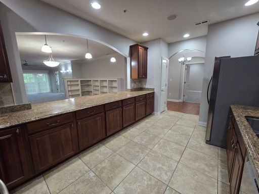 Spacious Two-Bedroom, Two-Bathroom with a Bonus Room! – photo 1