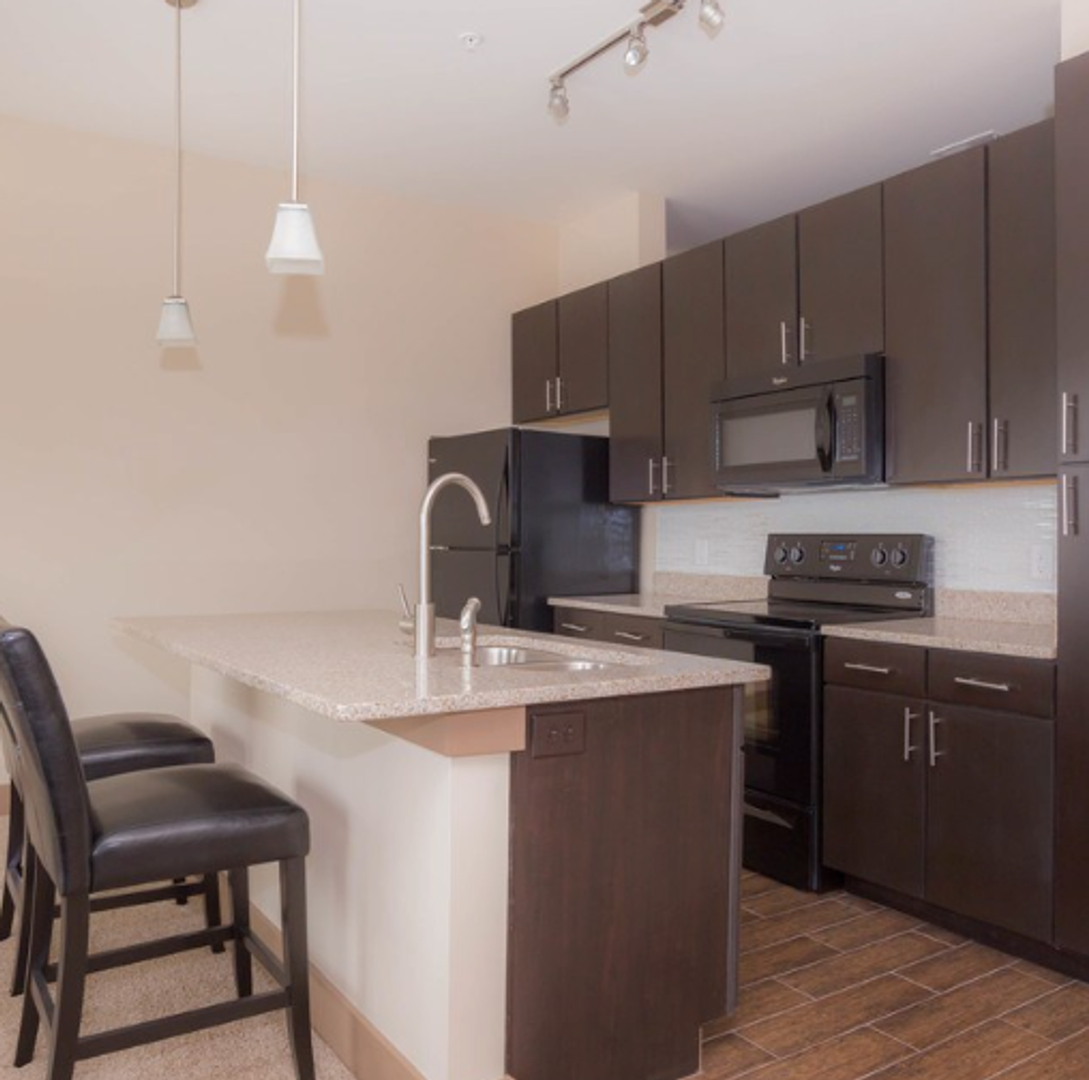 Carmel Apartment: 881 3rd Ave. SW