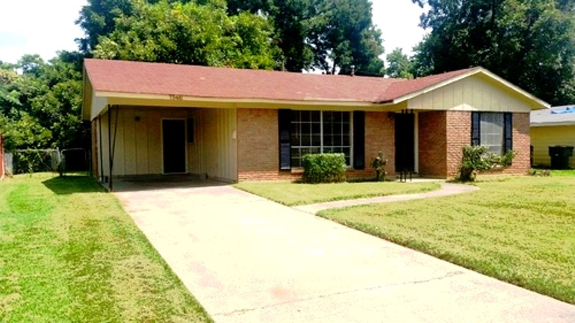 Shreveport House: 1146 Fenwick Drive