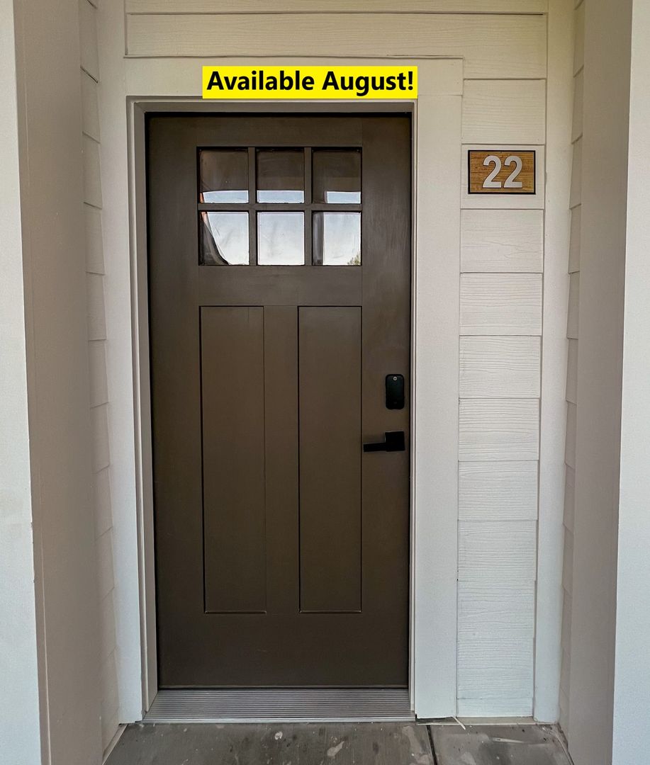 Oxford House: 206 Towncenter Drive Unit 22