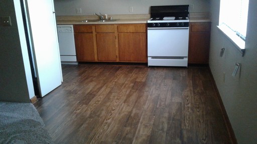 Brown Apartments – photo 1