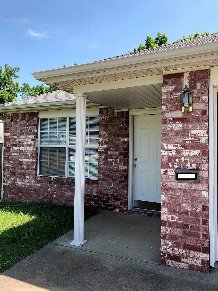 Springdale Apartment: Staci Place