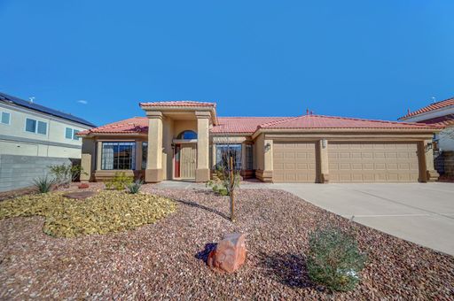 Single story home in Henderson – photo 1
