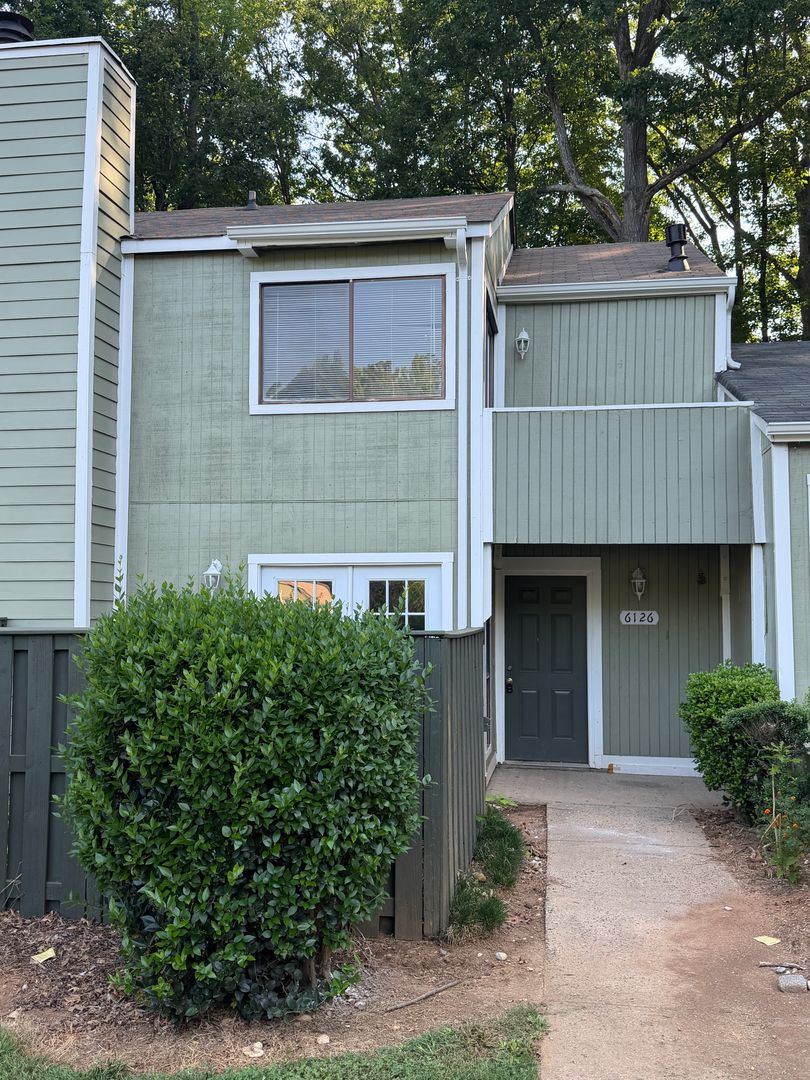 Charlotte Townhome: 6126 Bent Tree Ct