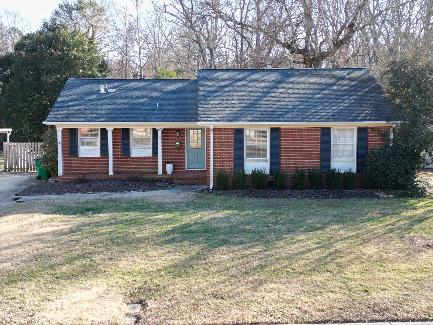 Charlotte House: 1726 Edgewater Dr.