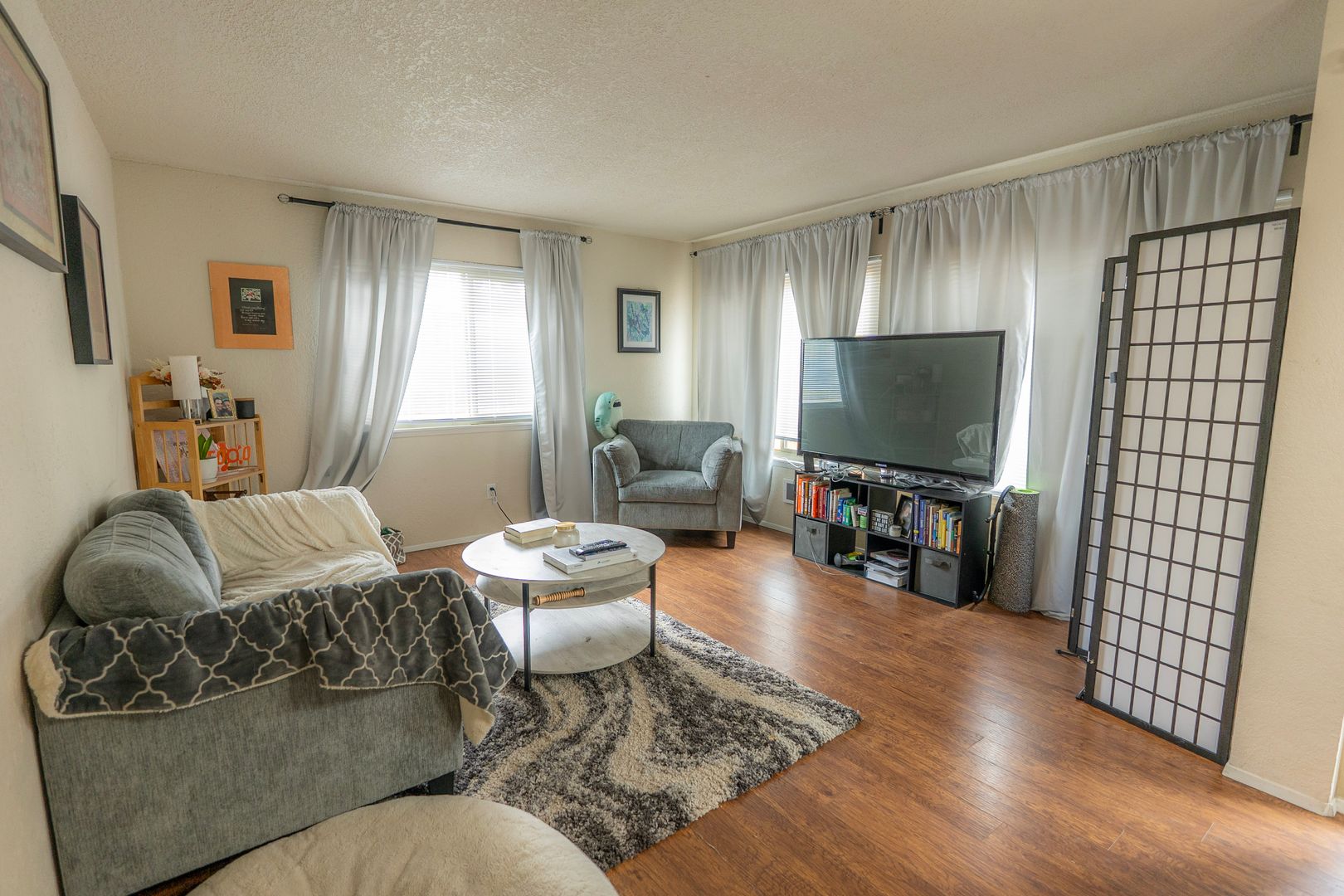 Renton Apartment: 1177 Harrington Ave NE