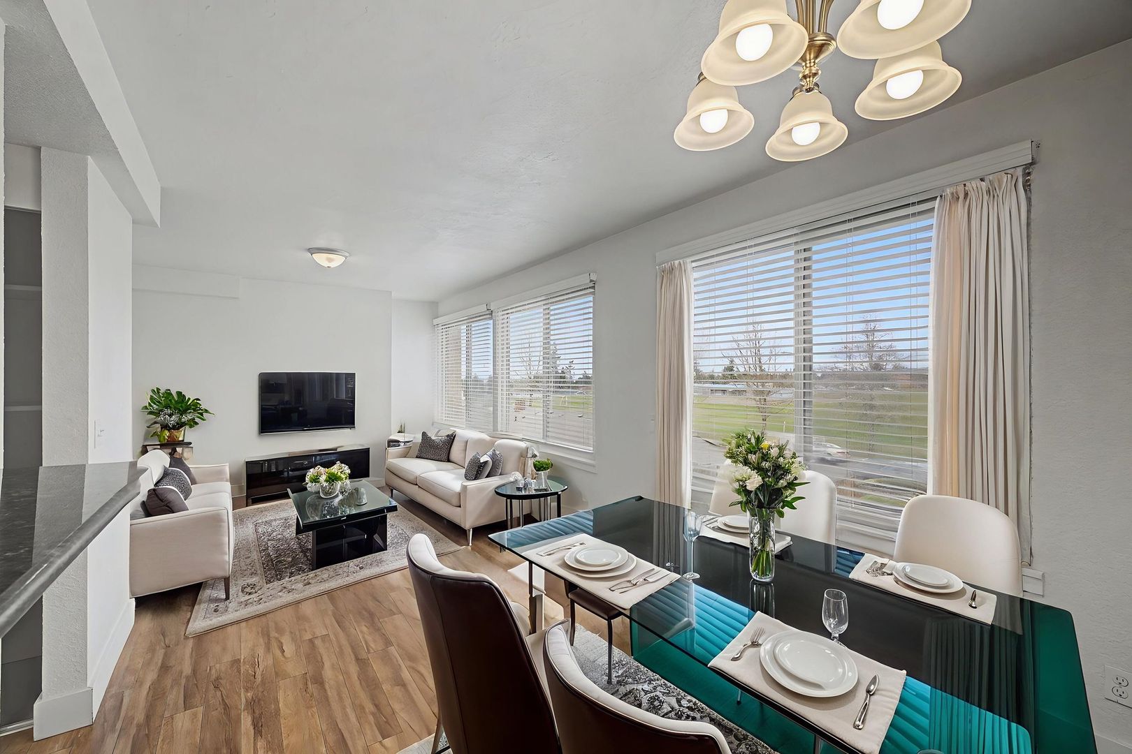 Renton Apartment: 1177 Harrington Ave NE