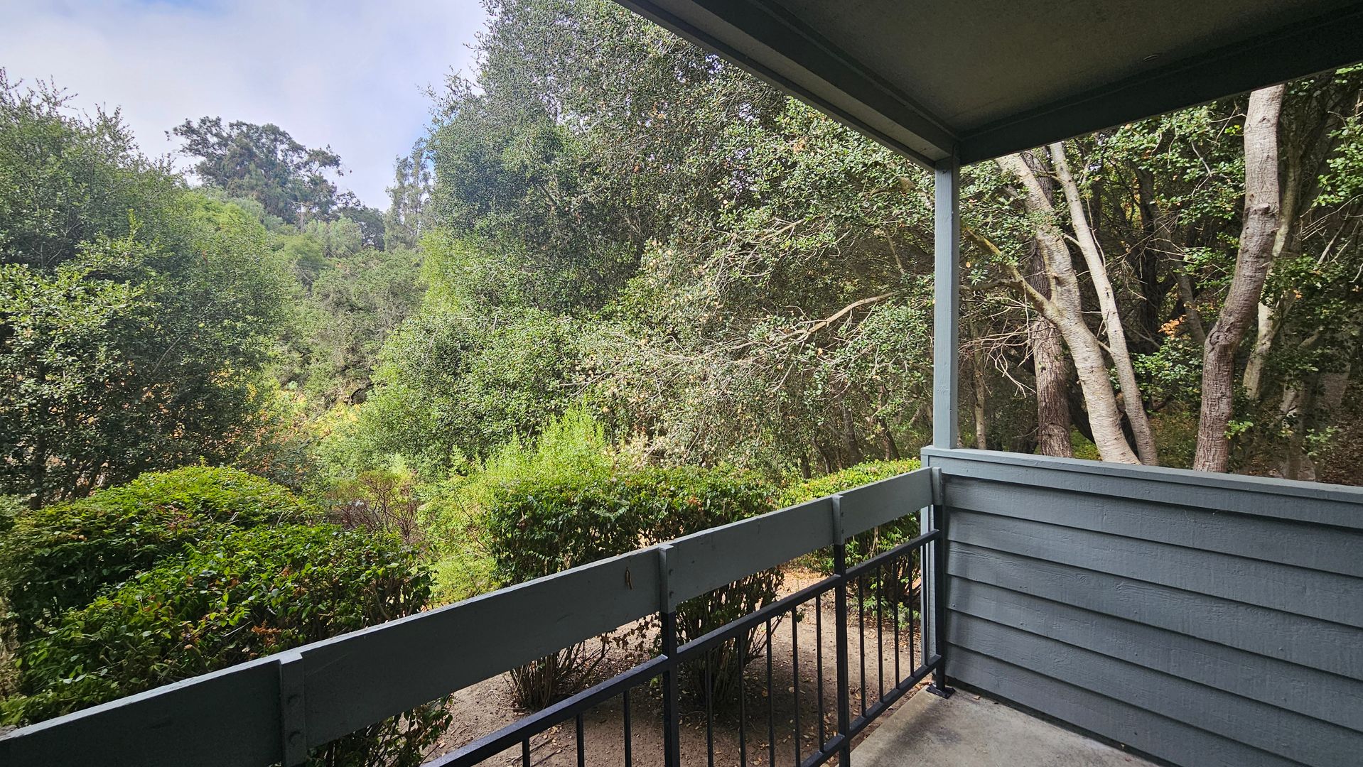 Pleasanton House: 7855 Canyon Meadows #G