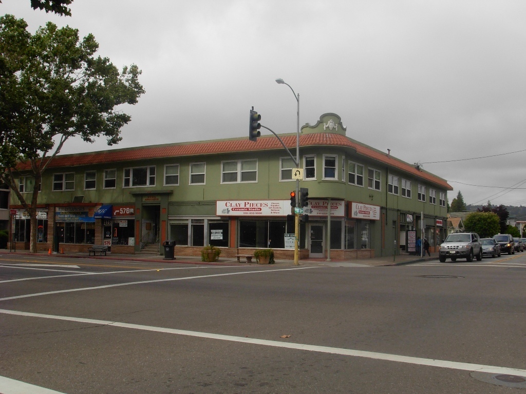 San Leandro Apartment: 596-582-576-564- East 14th St. & 20 Dutton Ave.