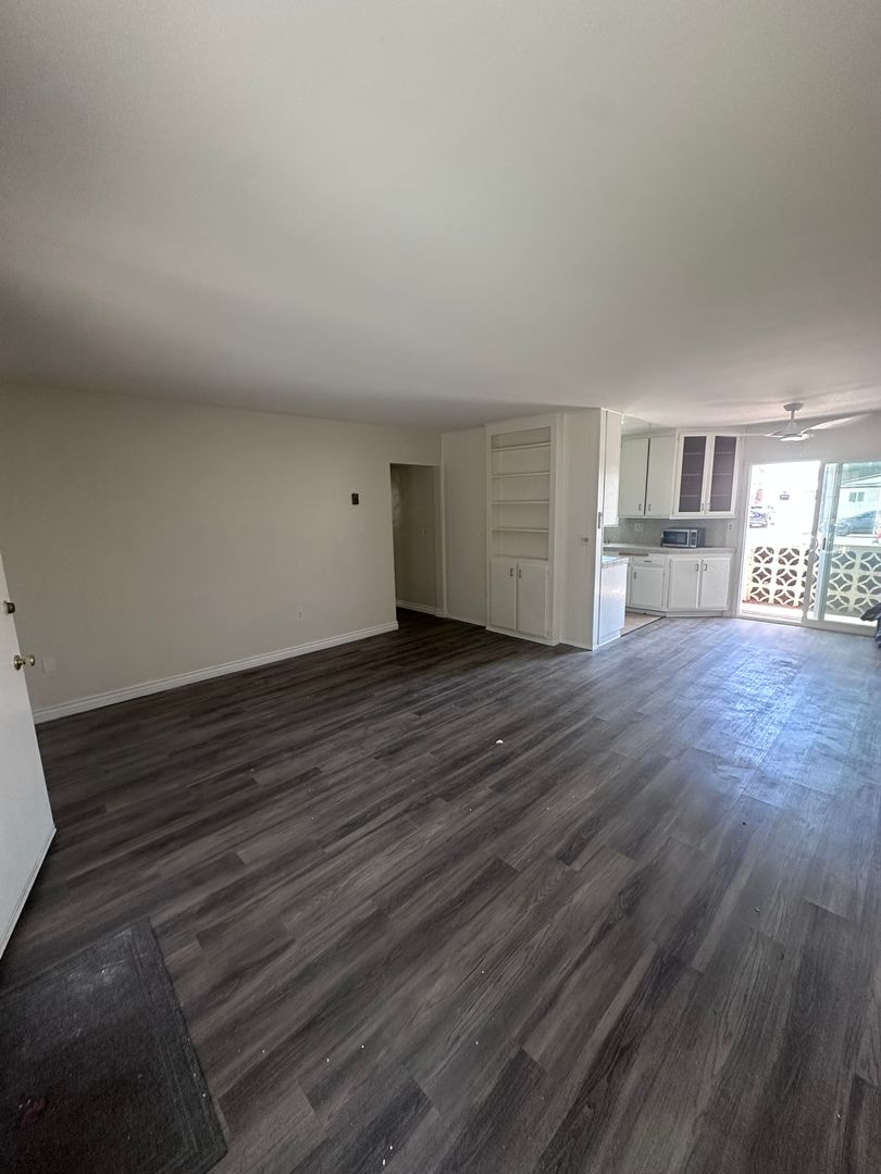 San Diego Apartment: 4160 Illinois St.