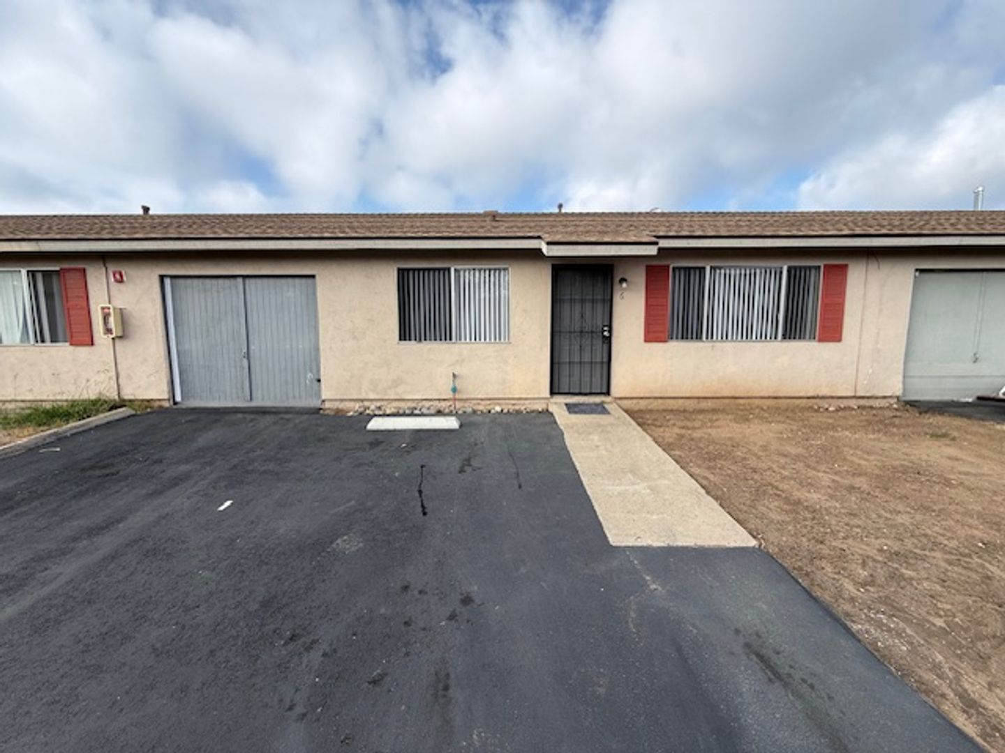 San Diego Apartment: 1150-1160 Hollister Street