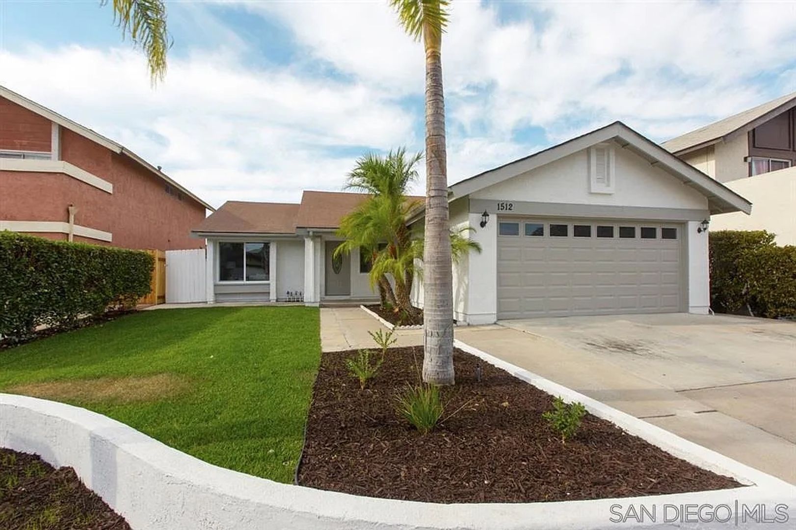 San Diego House: 1512 Clavelita Place