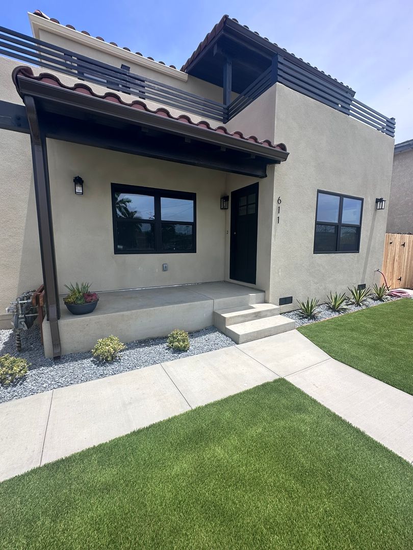 Imperial Beach Apartment: 611 Silver Strand