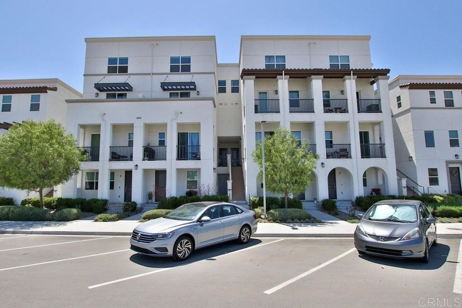 Chula Vista Townhome: 1455 Banahaw Way #6