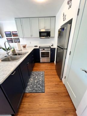 Listing photo thumbnail