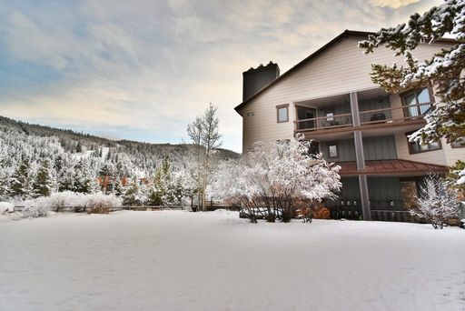 Winter Seasonal Rental- Frostfire Condos E10
