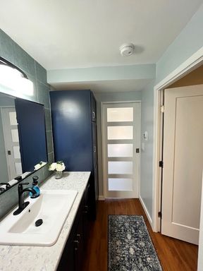 Listing photo thumbnail