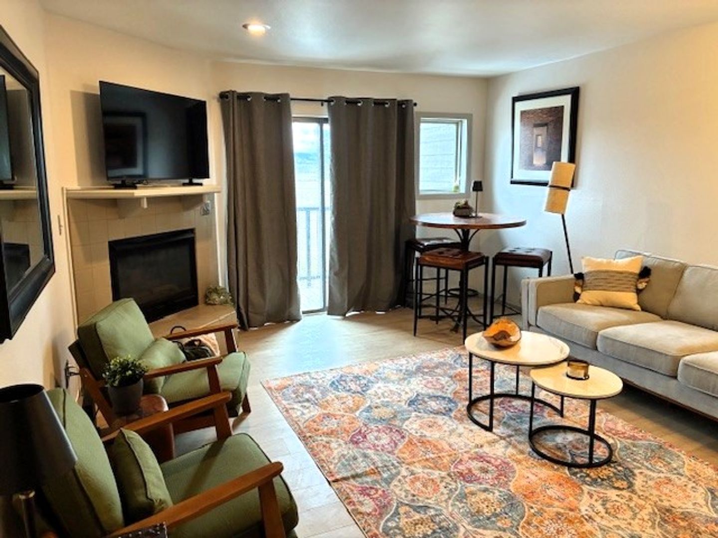 Frisco Townhome: 408 Bayview Dr. Unit B