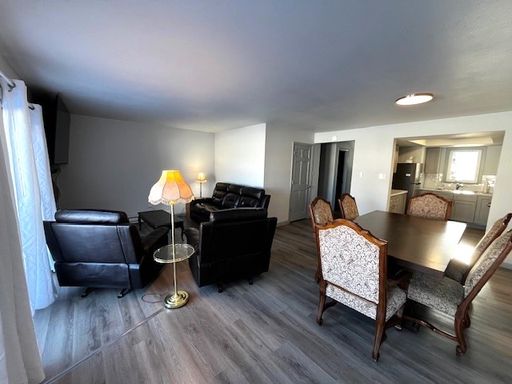 Listing photo thumbnail