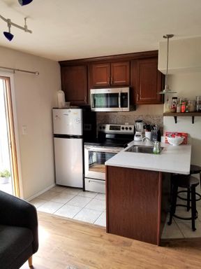 Listing photo thumbnail