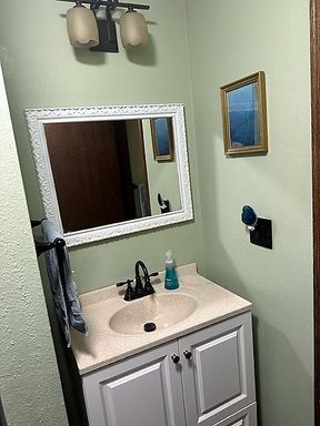 Listing photo thumbnail