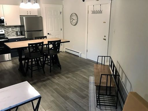 Listing photo thumbnail