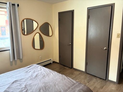 Listing photo thumbnail