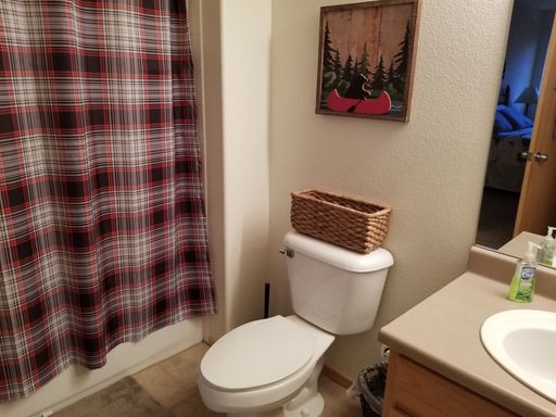 Listing photo thumbnail