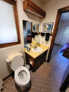 Listing photo thumbnail