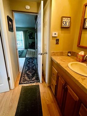 Listing photo thumbnail