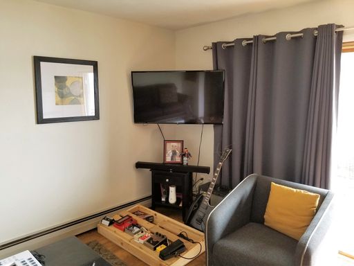 Listing photo thumbnail