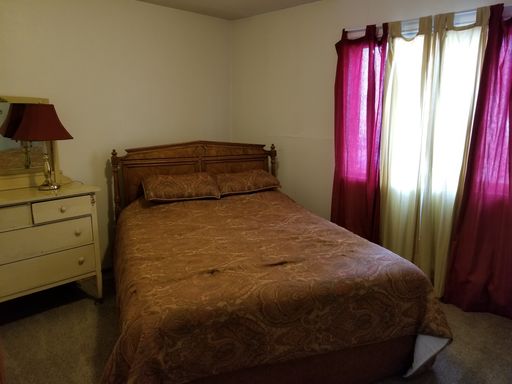 Listing photo thumbnail