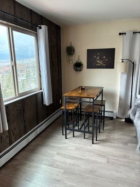 Listing photo thumbnail