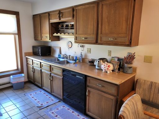 Listing photo thumbnail