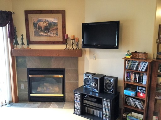 Listing photo thumbnail